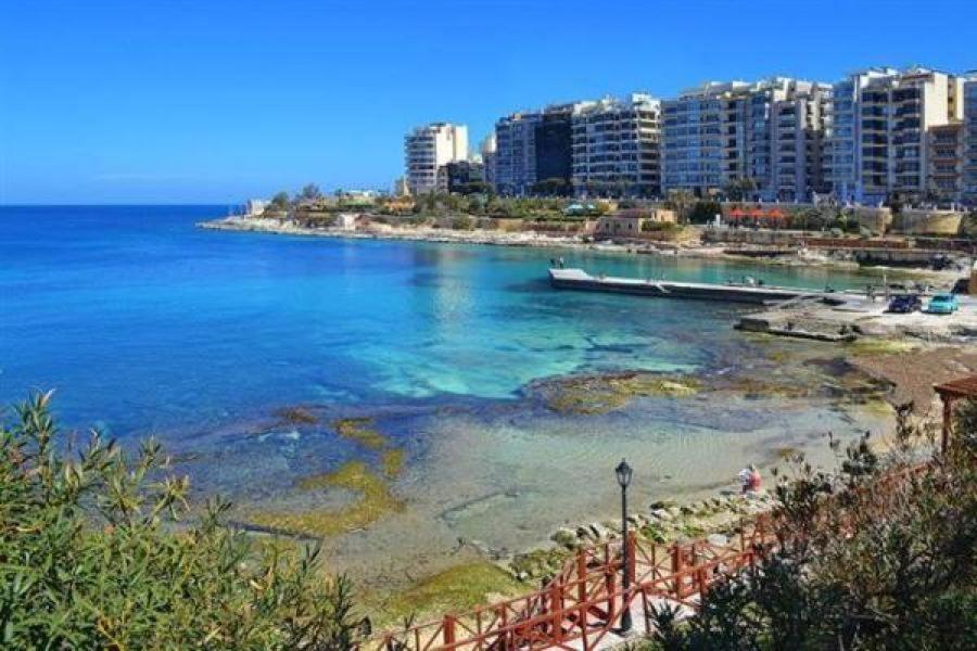 Luxury Apartment With Valletta And Harbour Views Слима Экстерьер фото