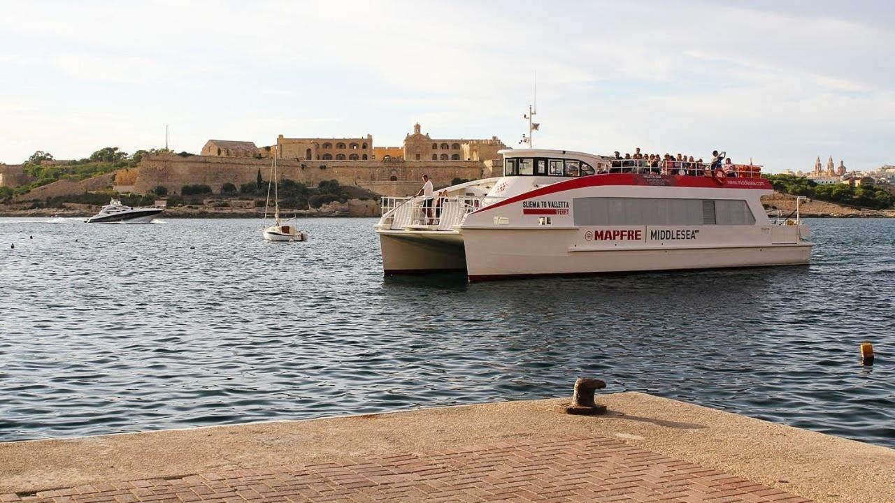 Luxury Apartment With Valletta And Harbour Views Слима Экстерьер фото