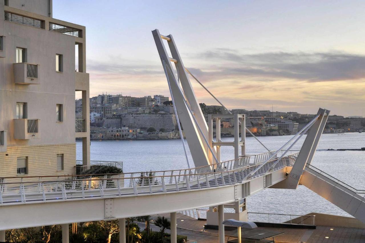Luxury Apartment With Valletta And Harbour Views Слима Экстерьер фото